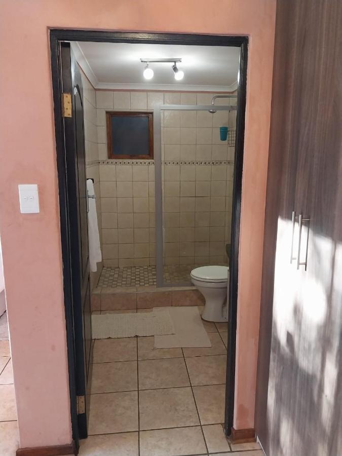 Kwena Maribane Lodge 布龙克霍斯茨普雷 外观 照片