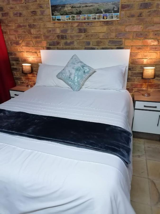 Kwena Maribane Lodge 布龙克霍斯茨普雷 外观 照片